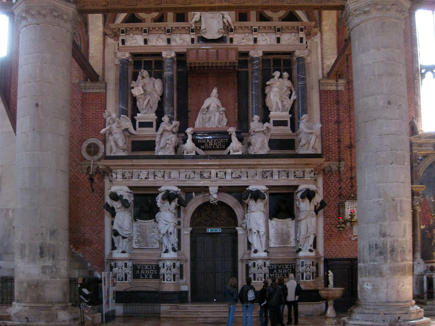 Monument voor Doge Giovanni Pesaro (Frari-kerk); Frari (Venice, Italy)