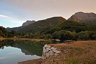 Lago di Gramolazzo, Garfagnana, Toscane, Itali; Lago di Gramolazzo, Garfagnana, Tuscany, Italy